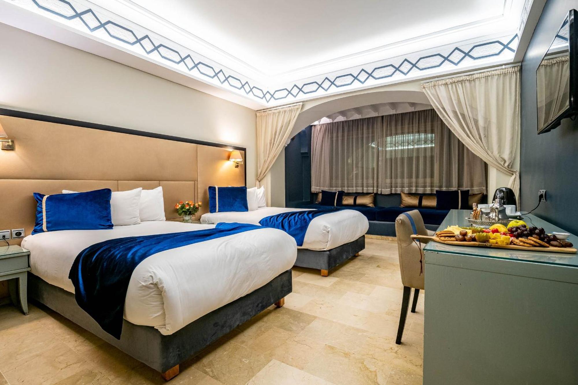 Diwan Hotel 4*